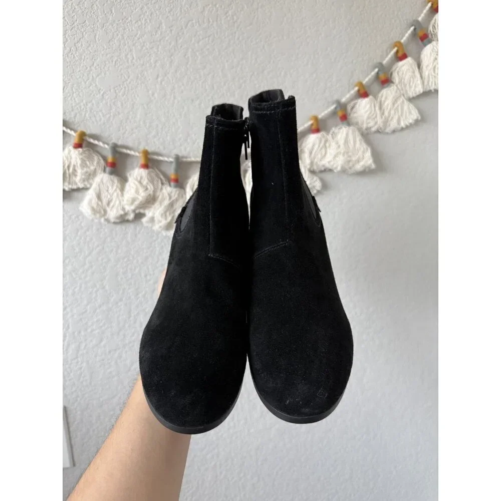 Clarks Bayla Rose Black Suede Croc Chelsea Block Heel Boots Pull On Modest 10